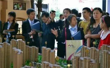 案场客服年终总结6篇