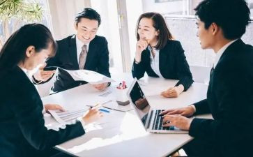 初到学校的感受作文8篇