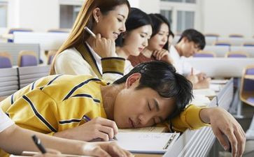 大学军训作文800字5篇