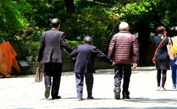 老人读后感600字推荐5篇