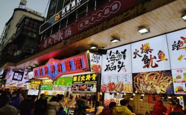 小吃货的我作文优质6篇